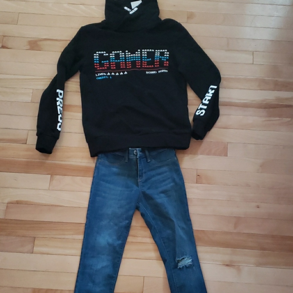 H&M Gamer high collar swear and Old Navy Jeans